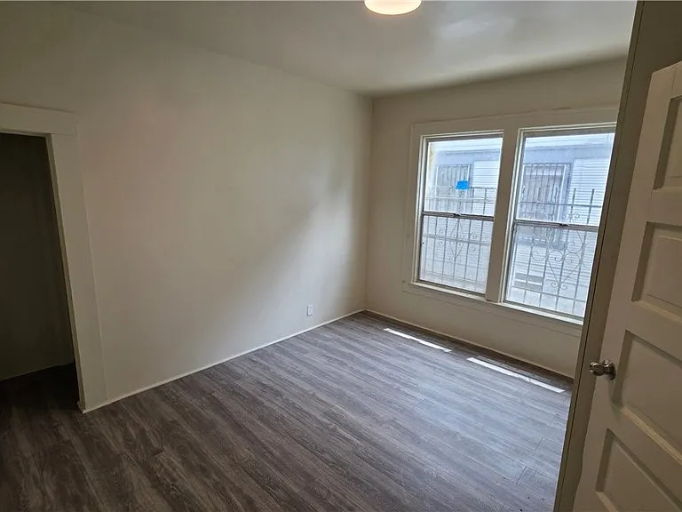 1021 W 25th St #6 — Photo 16