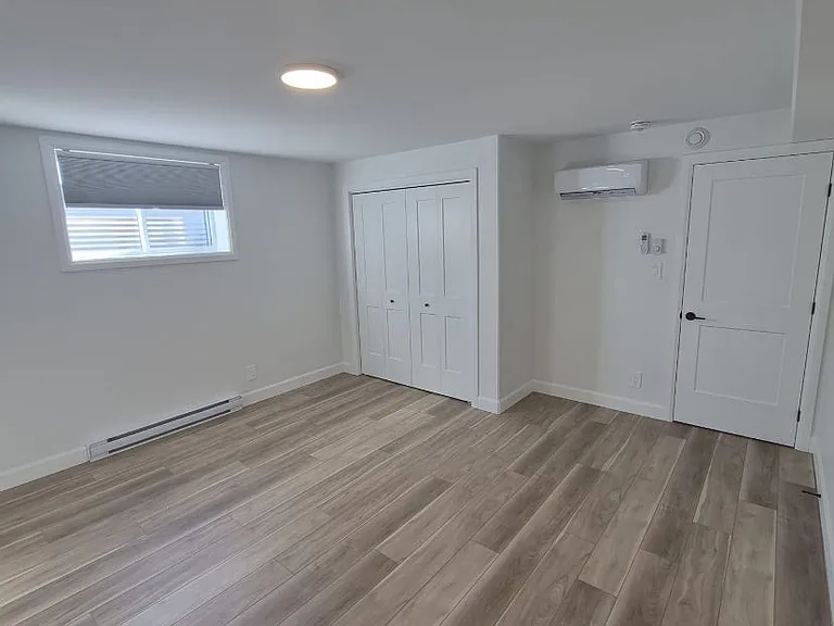 128 Hastings Dr #B — Photo 12