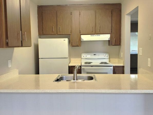 9521 Emerald Park Dr APT 55