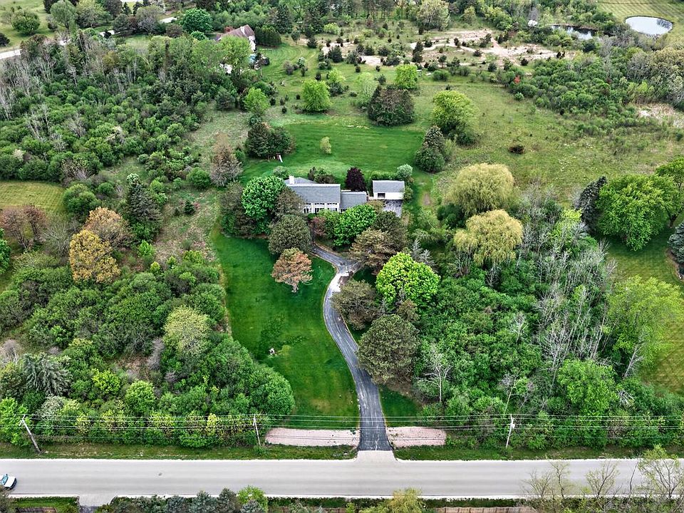 1st image of 8675 N RANGE LINE ROAD