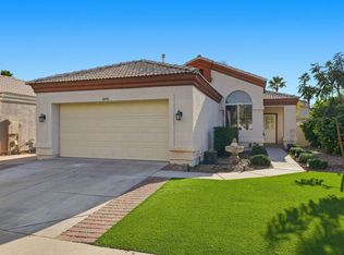 2059 E Huron Ct, Gilbert, AZ 85234