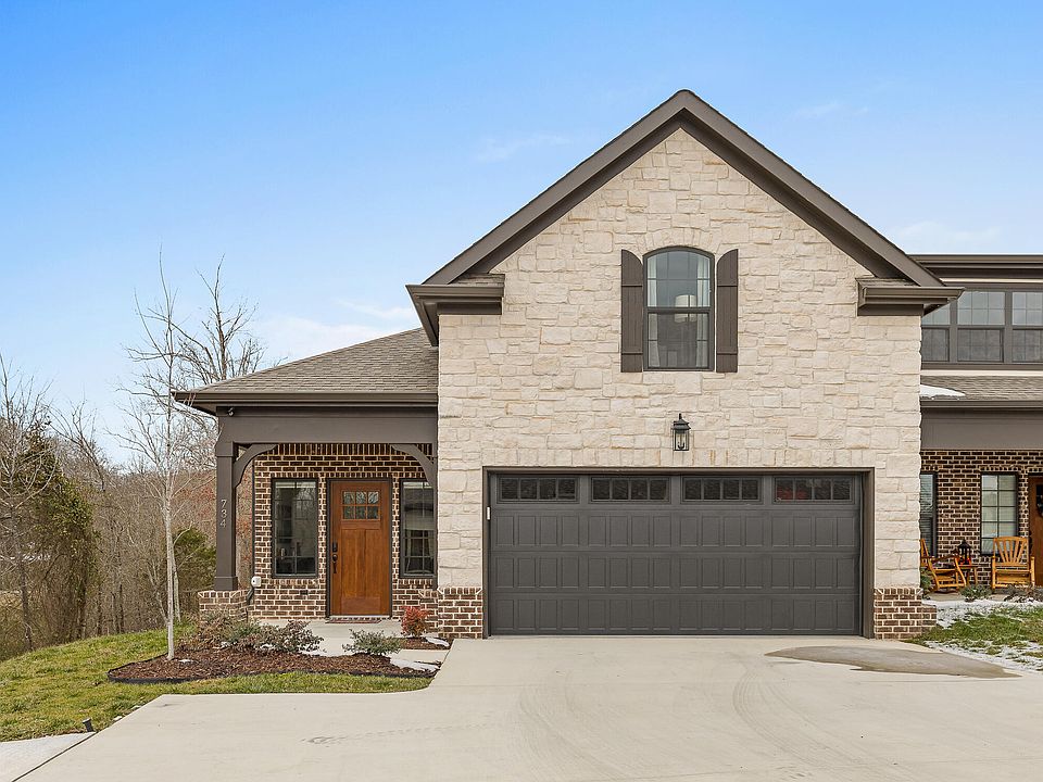 1st image of 734 Wood Grove Cir #17
