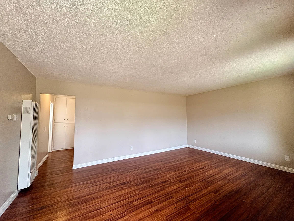 Building Photo - 383 Orchid Ln #I