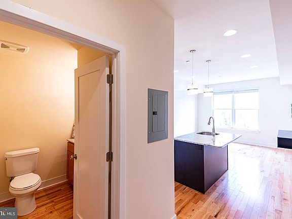 2nd image of 1110 South St APT 304
