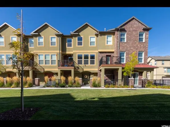 678 E Moray Hill Ct, Draper, UT 84020