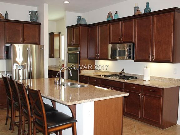2nd image of 8881 Dramatic Gold Ave