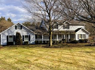 1332 Carriage Hill Ct, Ashland, OH 44805