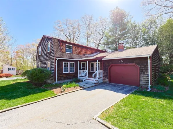 24 Ivy Ln, Milford, MA 01757