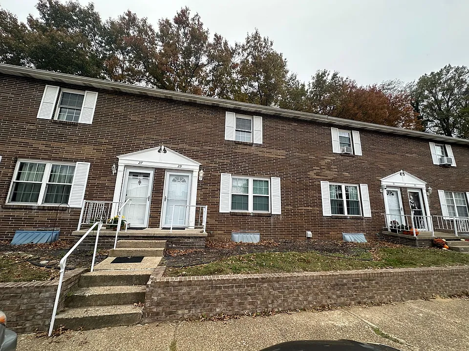 29 Campbell Dr