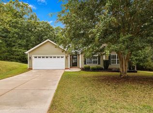 9 Avebury Ct, Travelers Rest, SC 29690