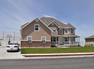3571 N 2550 W, Farr West, UT 84404