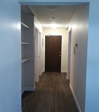 5th image of 10511 101st Ave #103