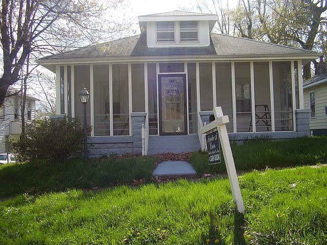1st image of 108 S 8th St