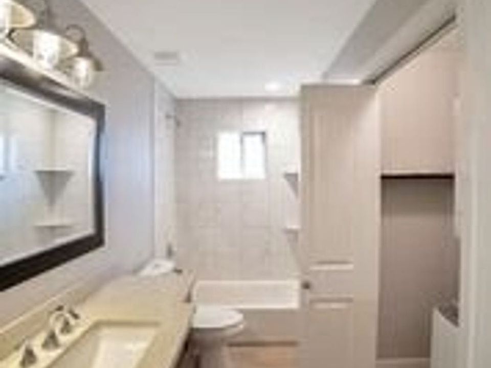 1st image of 7305 E Belleview St APT 02