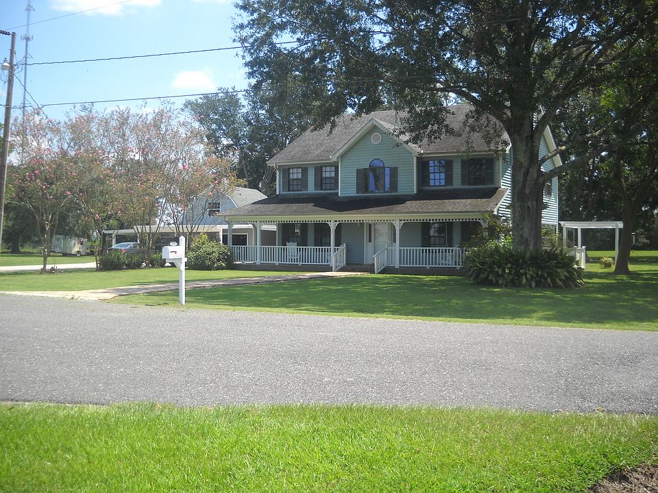 Acadia style home