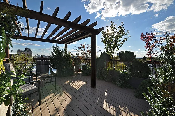 Sold by Corcoran | media 25