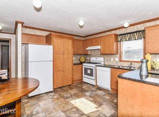 31 Saint George Dr, Bourbonnais, IL 60914