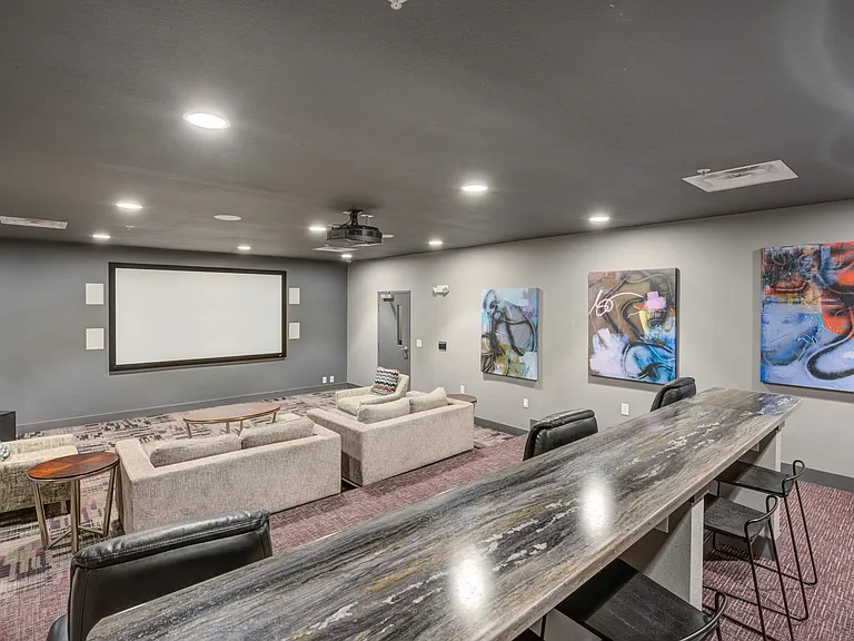 The Vue — Photo 19