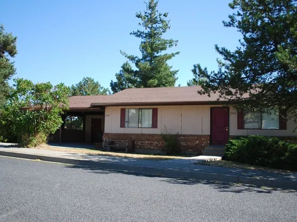 2030-2040 NW Friel Street, 2030-2040 NW Friel St #2030, Pullman, WA 99163