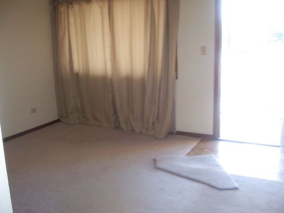 5th image of 6165 S Archer Ave APT 3C