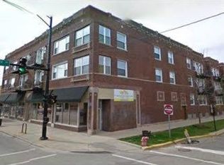 3002 W Montrose Ave #3B, Chicago, IL 60618