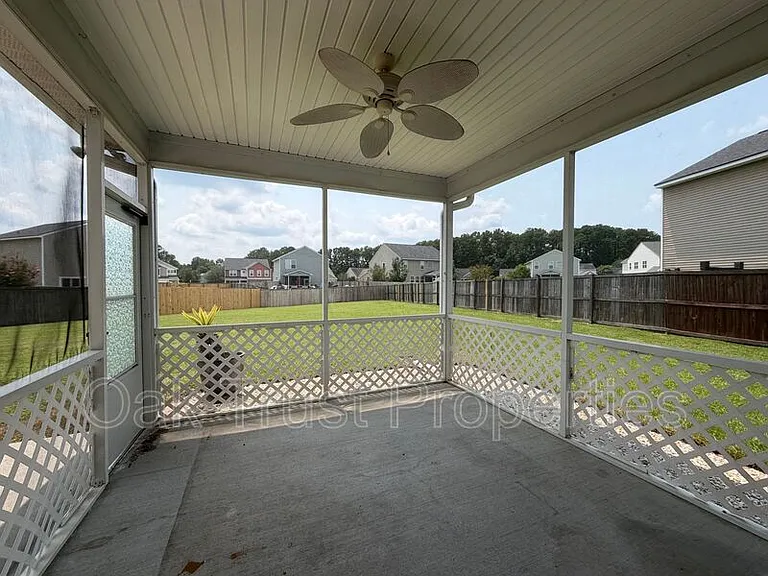 701 Greymohr Ln — Photo 25