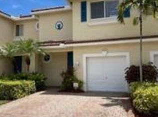 2757 S Evergreen Cir, Boynton Beach, FL 33426