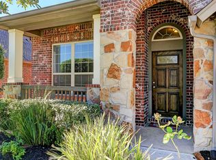 1811 Cadbury Castle Ln, Fresno, TX 77545