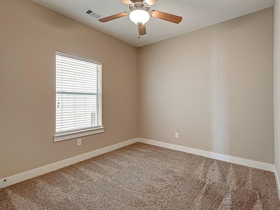 2nd image of 1215 Wentworth St #1215