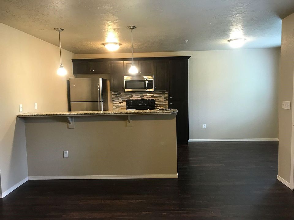 Touchstone Apartments 1141 E Fairview Ave Meridian ID Zillow