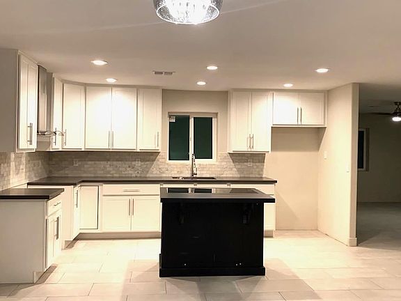 2nd image of 4402 N 57th Ave