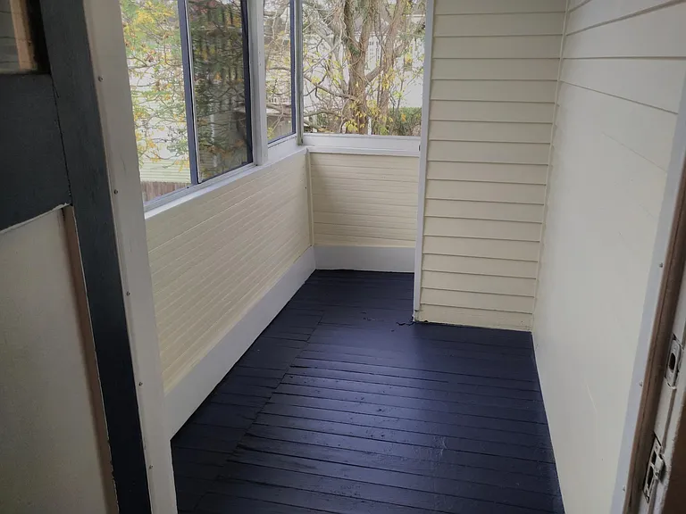 2223 Jena St — Photo 9