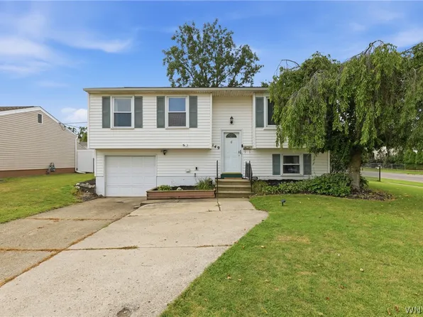 149 Le Havre Dr, Cheektowaga, NY 14227