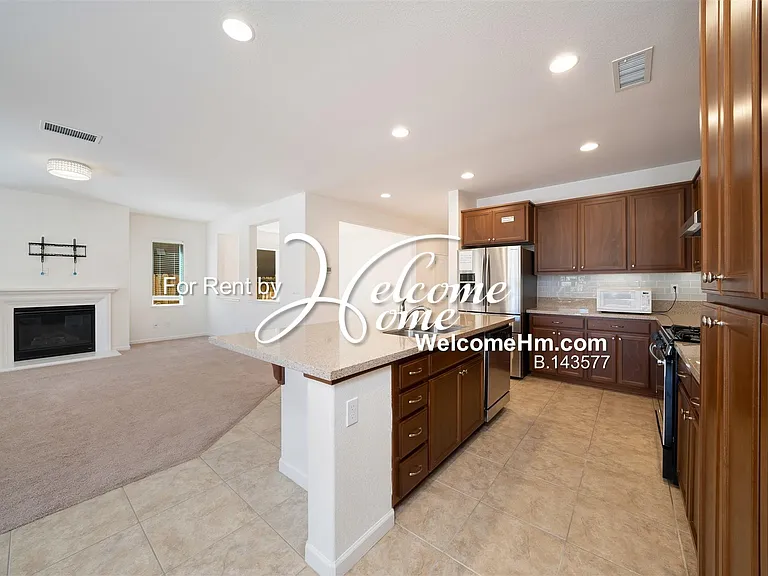 2050 Horse Prairie Rd — Photo 9
