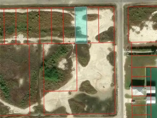 3 W Maple St, Pt O Connor, TX 77982