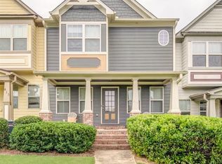 413 Royal Crescent Ln E, Canton, GA 30115