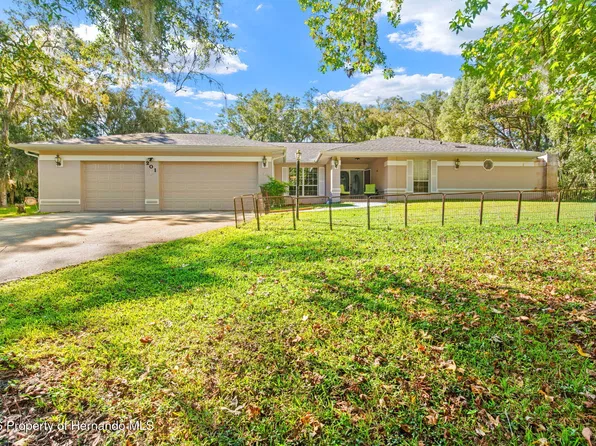 201 Sunset Dr, Brooksville, FL 34601