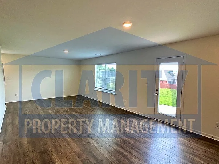 1471 Housley Dr — Photo 9