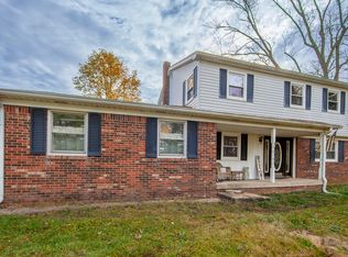 2677 W Ridge Ln, Anderson, IN 46013