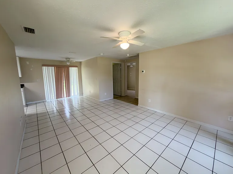 519 Lafayette St — Photo 16