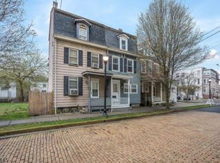 12 Market St, Phillipsburg, NJ 08865