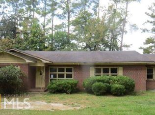 530 4th St SE, Cairo, GA 39828