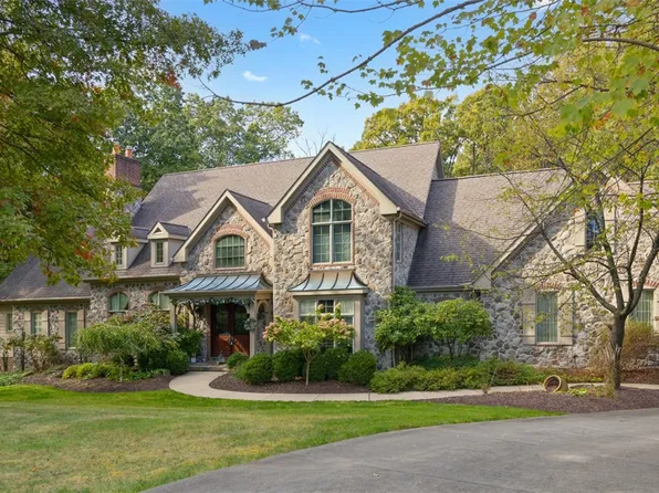 1607 Fieldstone Ln, Sewickley, PA 15143