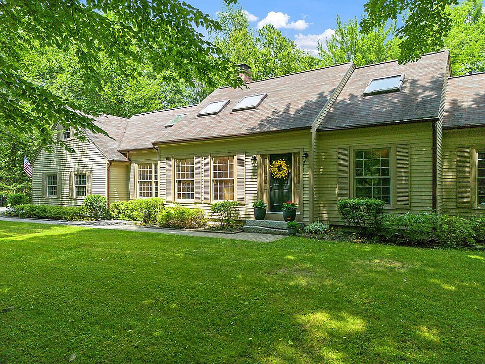 1st image of 31 Pheasant Run Road
