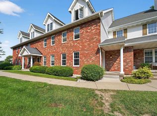 Bradbury Place Condominiu, Madison, WI 53719