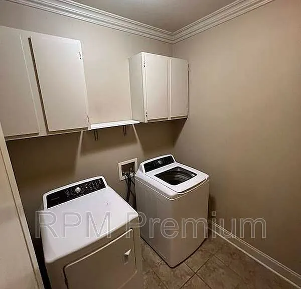 3995 Water Oak Dr — Photo 35