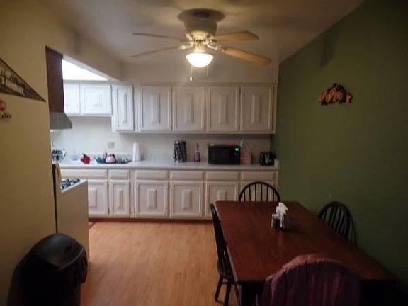 3rd image of 2523 N Oakland Ave #12