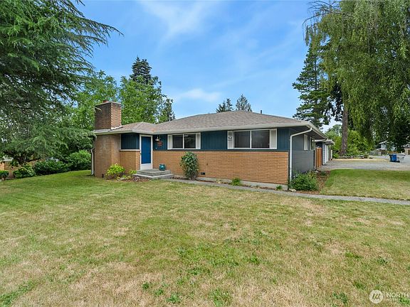 3rd image of 11254 SE 182nd Street