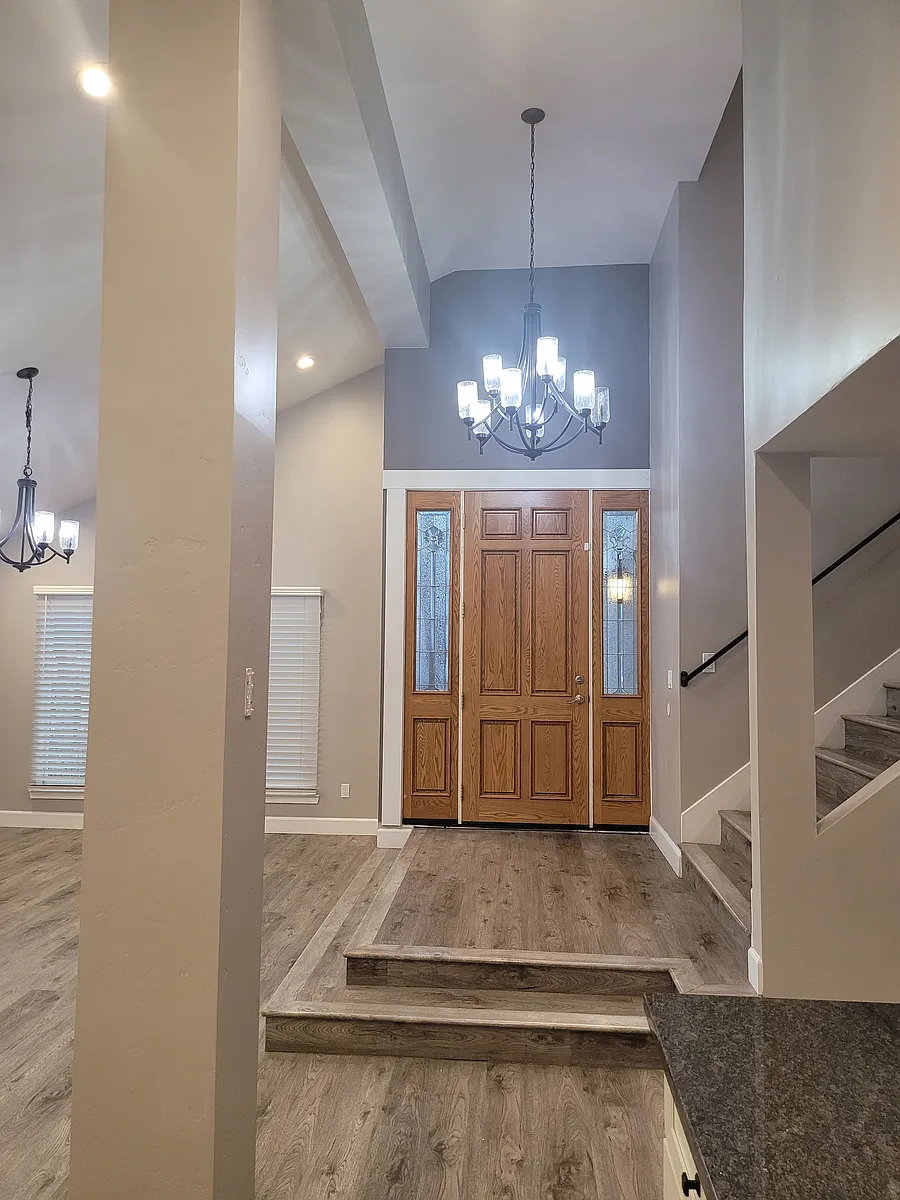 Building Photo - 7001 Jenner Ct