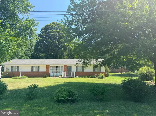 9528 Badger Ave, Clinton, MD 20735